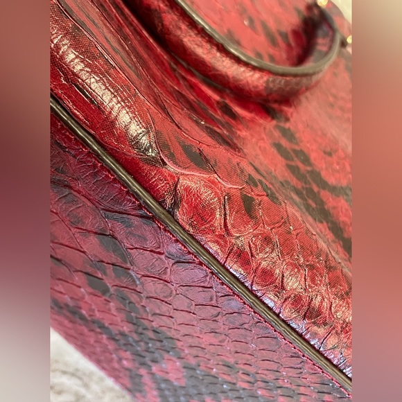 MICHAEL KORS Cinnabar Anaconda Selma Large Tote Purse - Picture 13 of 16